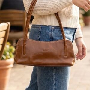Cognac leather baguette shoulder bag